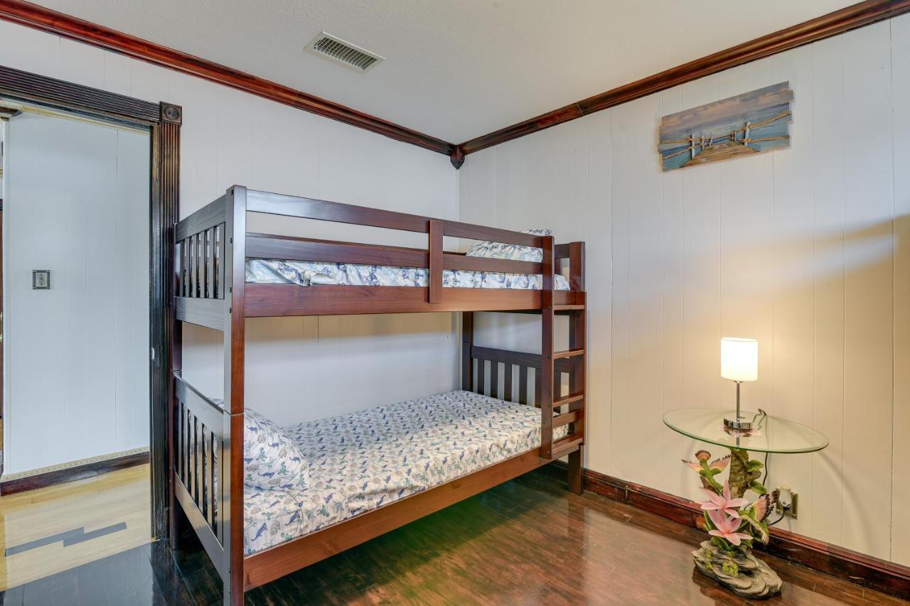 Waterfront Galveston Bay Retreat - 4 Mi To Beach! 外观 照片
